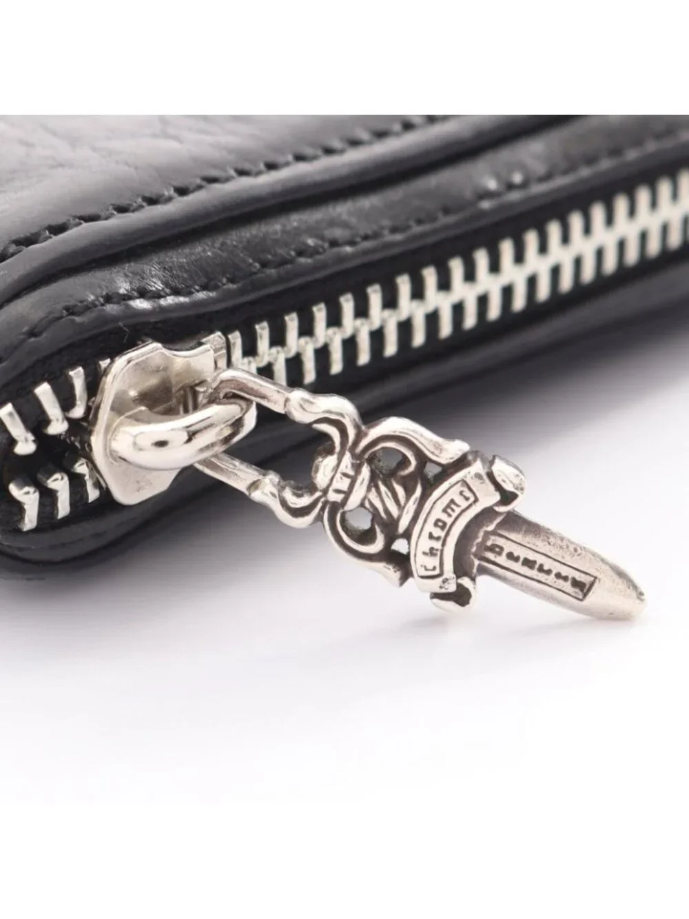 Chrome Hearts Round Wallet Dagger Zip Leather Plain Zip Around